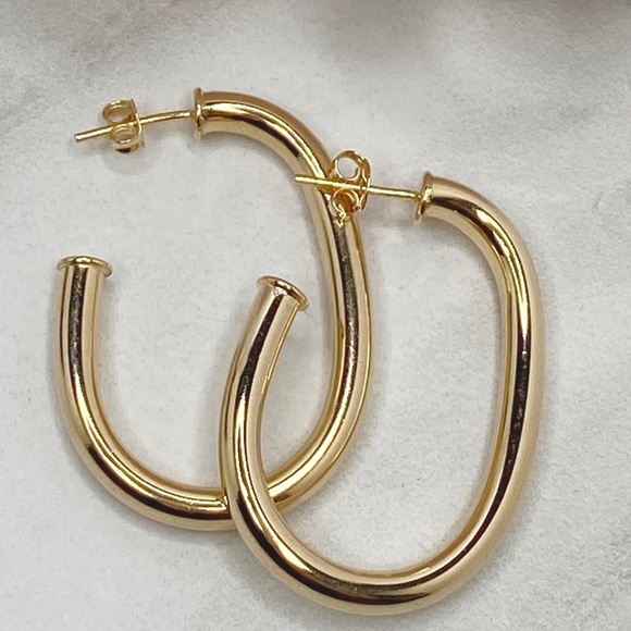 LXI Jewelry - 18k Gold Filled Open Oval Hoops Minimalist Classy Statement Earrings NWT